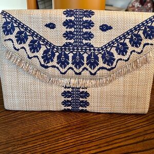 STELLA @ DOT CLUTCH. NWOT